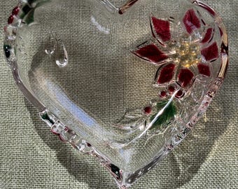 Plat en cristal en forme de cœur « Holiday Bloom » Mikasa