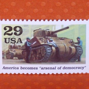 5 Vintage Stamps - WWII: A World at War, 1941 - the Arsenal of Democracy - No. 2559e