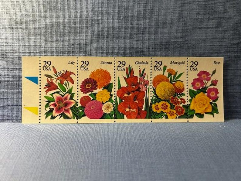 Vintage Pane of 1994 Summer Flowers from a NEVER FOLDED booklet- 2833a - US Stamps - Very Rare! image 1