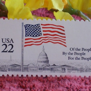 10 selos postais vintage não utilizados - Bandeira 22c de 1985 sobre Washington - No.