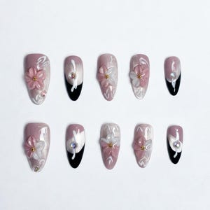 Uñas postizas rosas y negras / Escultura floral tallada en 3D / Forma almendrada larga / Estética coqueta oscura / Detalle de ópalo / Conjunto gótico hecho a mano