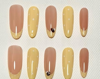 Uñas postizas con diseño de abeja / Lunares amarillos / Punta francesa degradada / Encanto de abeja 3D / Estética cottagecore / Uñas de verano / Set hecho a mano