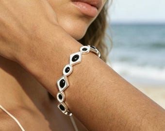 Diamond Shape Bangle Bracelet, Retro Bohemian Wrist Cuff, Ethnic Tibetan Style Hand Jewelry,Spiritual Protection Bracelet,Gift for Vacation