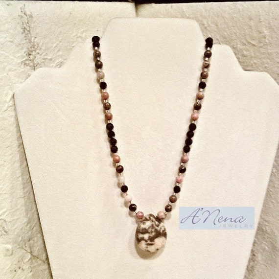 Women's Necklace: Azabache Rhodonite 925 Sterling Silver