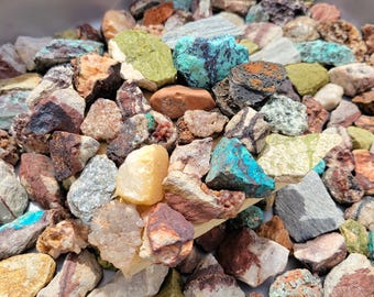 Arizona Crystal & Rock Bags (15 pcs) — Raw, Hand Picked, Locally Sourced, and Rock Hounded from the Sonoran Desert.