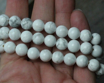 Howlite Stretchy 8 mm Round Stone Bracelet 391