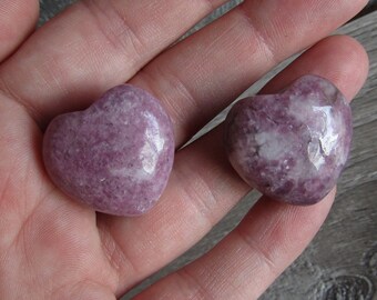 Lepidolite Puffy 25 mm Gemstone Heart K98