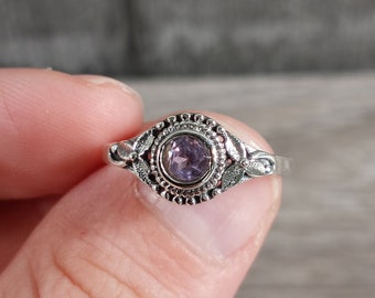 Amethyst Sterling Silver Hippie Style Leaf Ring