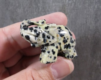 Dalmatian Jasper Elephant Stone 1 inch Figurine Fig 50