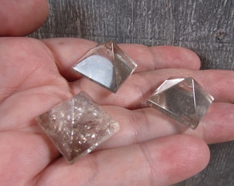 Smoky Quartz Pyramid Small M282