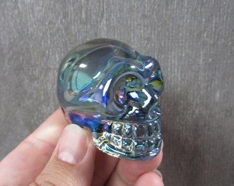 Titanium Aura Glass Medium Skull Fig 47