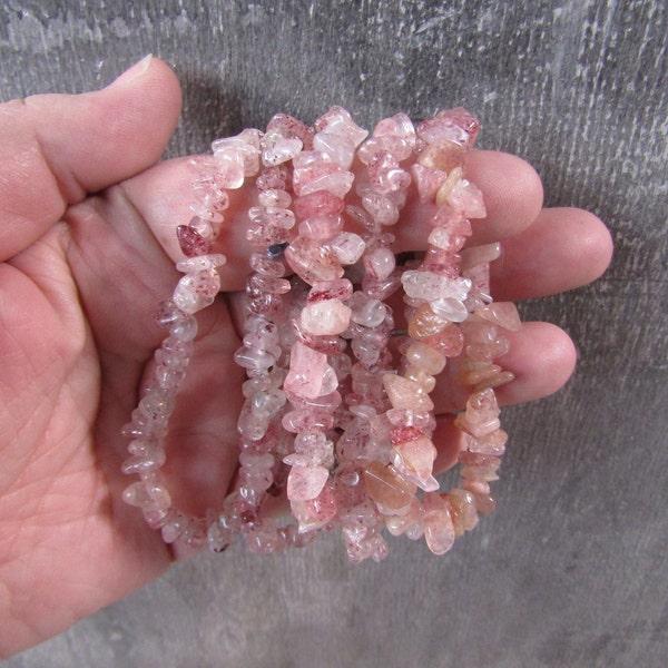 Strawberry Quartz Stretchy Chip String Bracelet G126