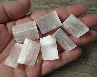 Selenite 1 inch approx Raw TV Stone SL18