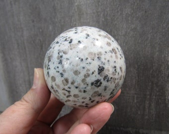 Sesame Kiwi Jasper Sphere 12.9 ounce and 64 mm #7585 cc