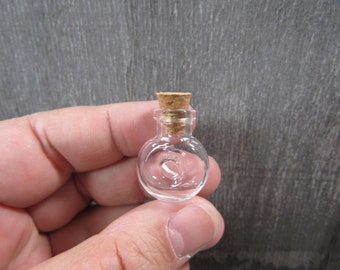 Mini Glass Stash Bottle with Cork Lid Oval Q24