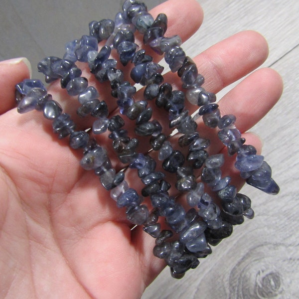 Iolite Stretchy String Bracelet G251