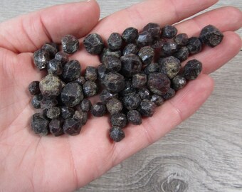 Garnet Raw Rough Tiny Polygon Crystal