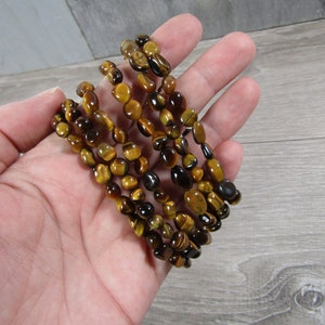 Tiger's Eye Stretchy String Oval Bracelet G291