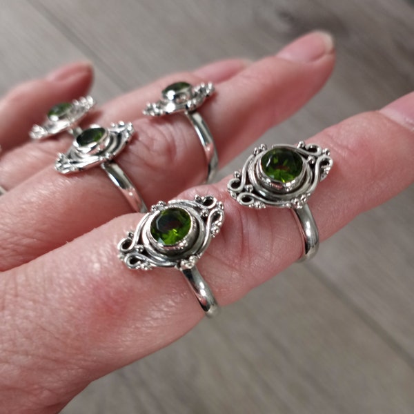 Peridot Ring Sterling Silver 925 Bold Victorian