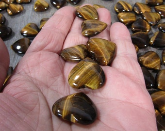 Tiger's Eye Small Flat 20 mm Heart A538