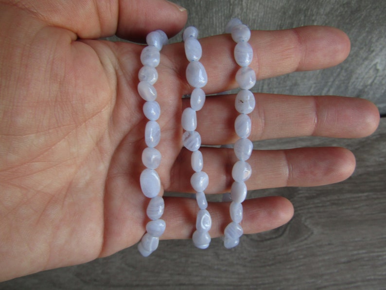 Blue Lace Agate Stretchy String Oval Bracelet G33 image 6