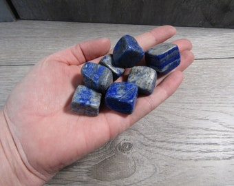 Lapis Lazuli 0.75 inch + Tumbled Stone T115