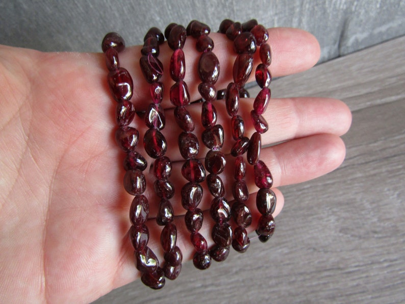 Garnet Stretchy String Oval Bracelet G48 image 8