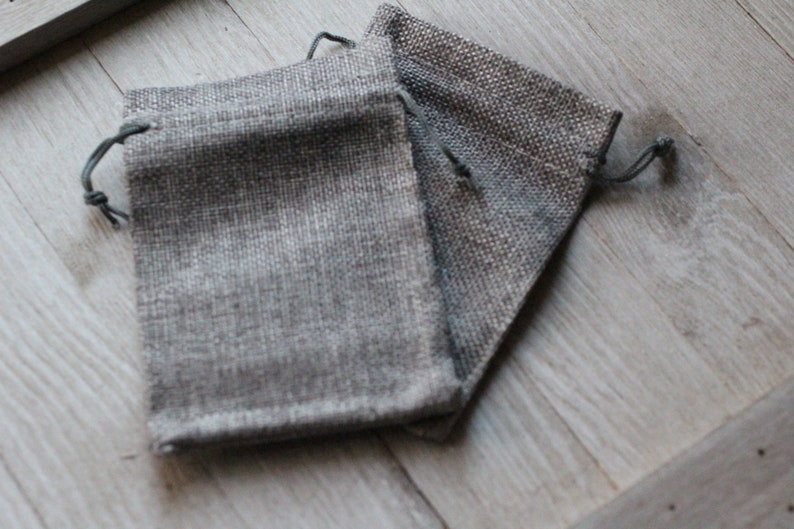 Grey Burlap Gift Gemstone Pouch 2.5 x 3.5 Inches V16c