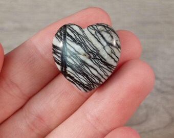 Spider Web Jasper Puffy 25 mm Heart