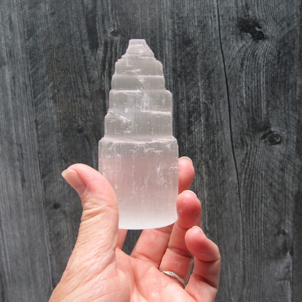 Selenite Medium 3.5 inch + Skyscraper Tower SL7