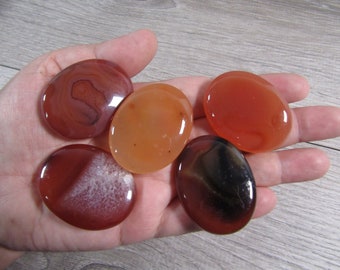 Carnelian Oval Palm Stone E23