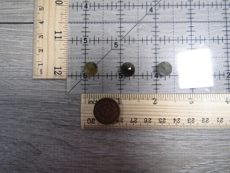 Labradorite Small Faceted Round 8 mm Crystal J141 image 10