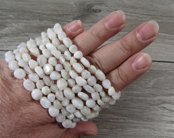 White Moonstone Stretchy String Oval Bracelet 302