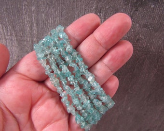 Blue Apatite Stretchy String Bracelet G51