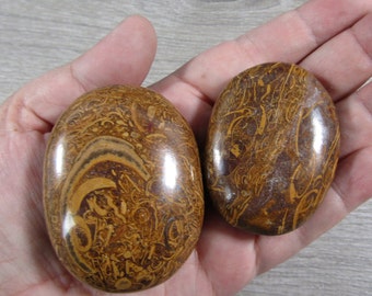 Miriam Jasper Palm Stone Large