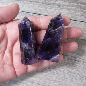 Amethyst 2 inch Obelisk M302 image 8