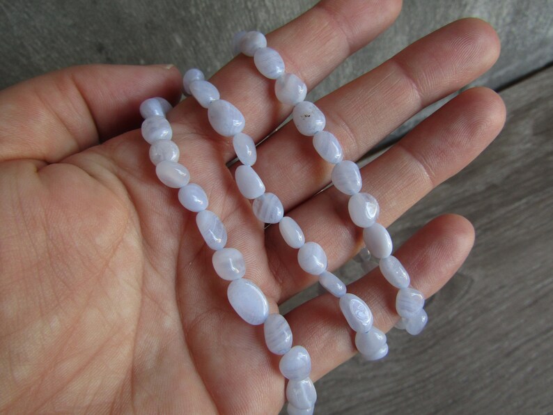 Blue Lace Agate Stretchy String Oval Bracelet G33 image 3