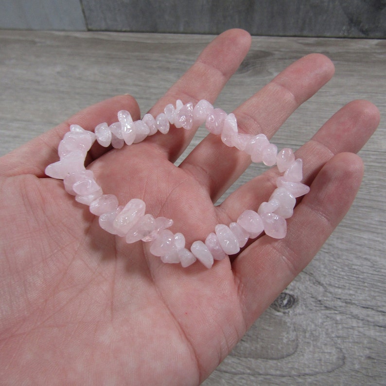 Rose Quartz Chip Stretchy String Bracelet G147 image 3