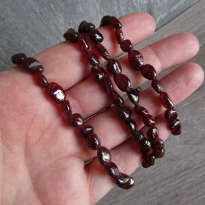 Garnet Stretchy String Oval Bracelet G48 image 6