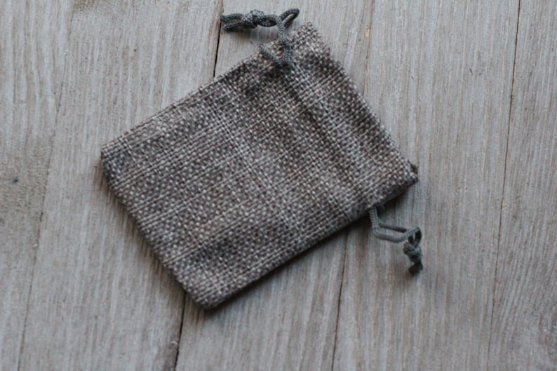 Grey Burlap Gift Gemstone Pouch 2.5 x 3.5 Inches V16c