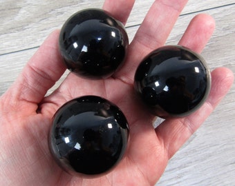 Obsidian Sphere 1.5 inch + Crystal 4060