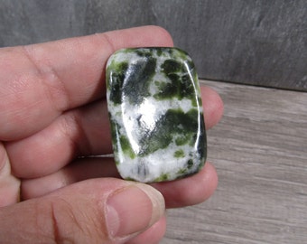 Serpentine Rectangle Worry Stone E118