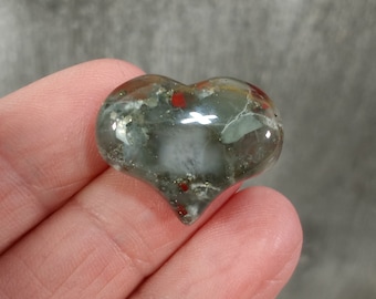 African Bloodstone Puffy Shaped Stone 25 mm Heart K54