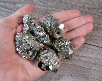 Pyrite Stone 1.25 inch + Cluster U17