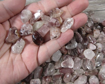 Lithium Quartz Tumbled Stone 0.25 inch + Crystal