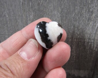 Zebra Jasper Puffy 20 mm Heart K233