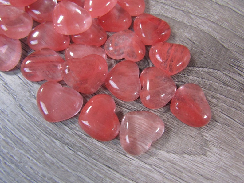 Cherry Quartz Small 17 mm Heart Stone with Flat Back K257 image 4