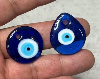 Cuenta de cristal de Murano con forma de ojo malvado // Colgante focal con agujero de 4 mm // Protección Nazar