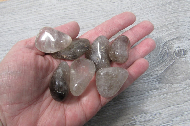 Smoky Quartz 3/4 inch Tumbled Stone T149 image 6