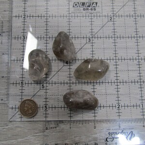 Smoky Quartz 3/4 inch Tumbled Stone T149 image 10